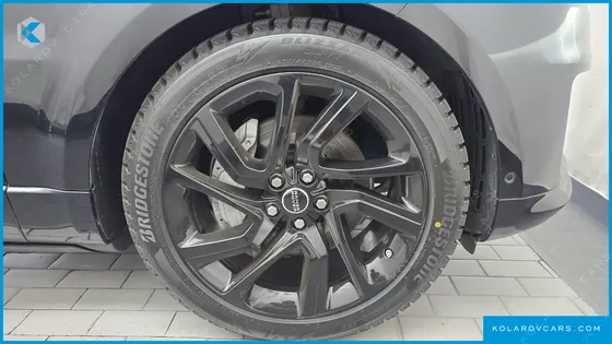 LAND ROVER RANGE ROVER SPORT D300 HSE DYNAMIC