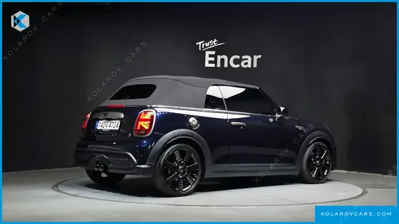 MINI COOPER CONVERTIBLE RESOLUTE EDITION