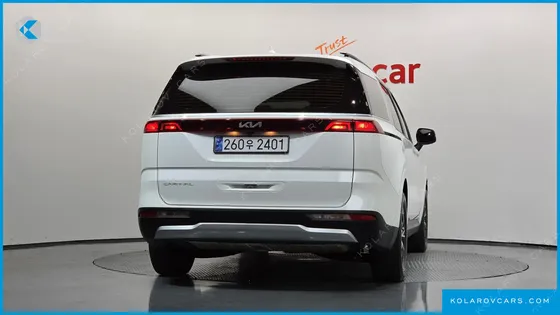 KIA CARNIVAL DIESEL 9-SEATER PRESTIGE