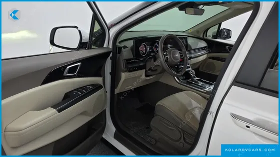 KIA CARNIVAL DIESEL 9-SEATER PRESTIGE