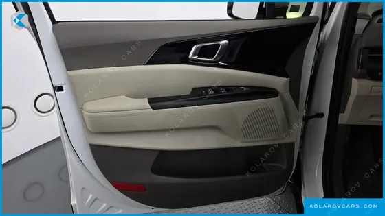 KIA CARNIVAL DIESEL 9-SEATER PRESTIGE