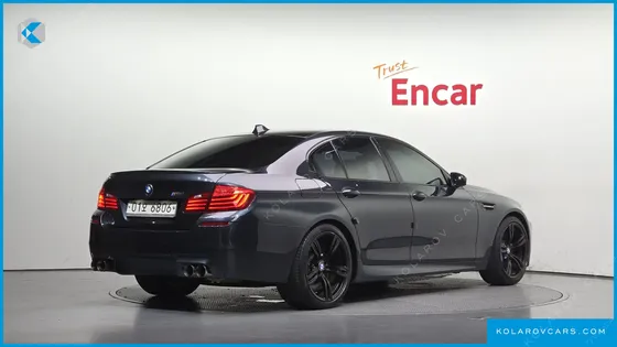 BMW M5 M5 SEDAN
