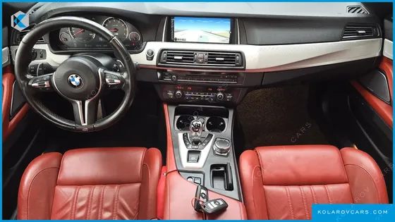 BMW M5 M5 SEDAN