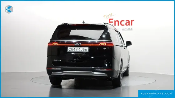 KIA CARNIVAL DIESEL 9-SEATER SIGNATURE