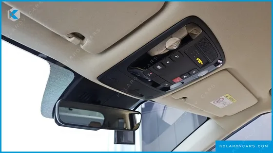 KIA CARNIVAL DIESEL 9-SEATER SIGNATURE