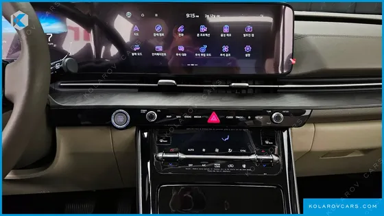 KIA CARNIVAL 9-SEATER NOBLESSE