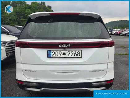 KIA CARNIVAL 7-SEATER SIGNATURE