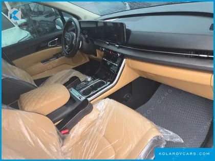 KIA CARNIVAL 7-SEATER SIGNATURE