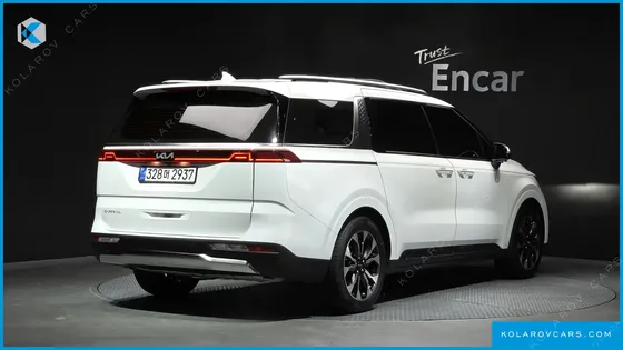 KIA CARNIVAL DIESEL 9-SEATER NOBLESSE