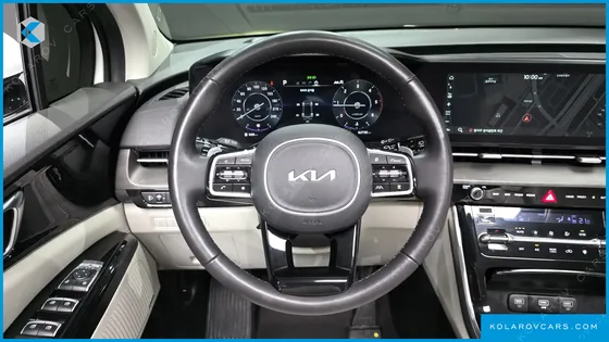 KIA CARNIVAL DIESEL 9-SEATER NOBLESSE