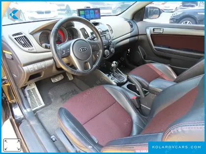 KIA FORTE 1.6 DEXLUE RED PREMIUM