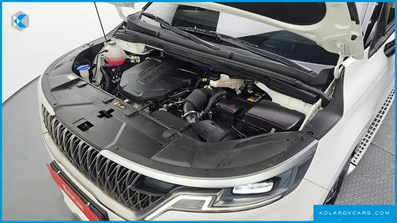 KIA CARNIVAL DIESEL 9-SEATER PRESTIGE