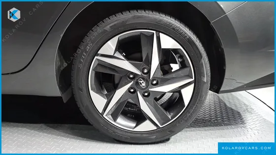 HYUNDAI ELANTRA (AVANTE) 1.6