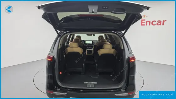 KIA CARNIVAL DIESEL 9-SEATER NOBLESSE