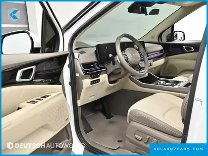 KIA CARNIVAL GASOLINE 7-SEATER SIGNATURE