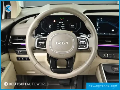 KIA CARNIVAL GASOLINE 7-SEATER SIGNATURE