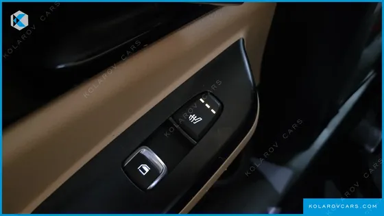 KIA CARNIVAL DIESEL 9-SEATER PRESTIGE