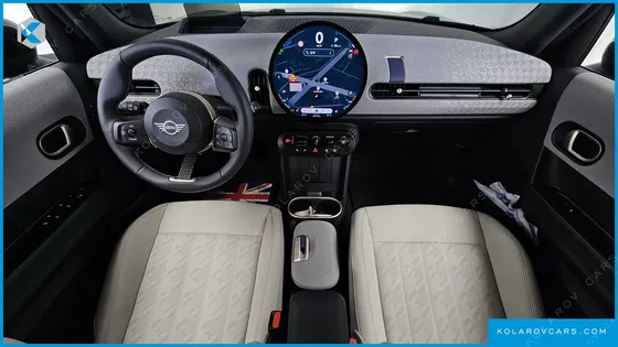 MINI COOPER 5 DOOR FAVOURED