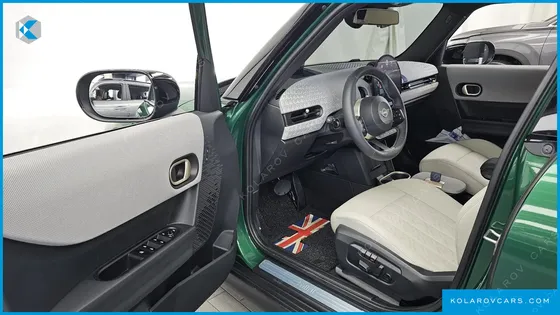 MINI COOPER 5 DOOR FAVOURED