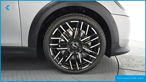 MINI COOPER FAVOURED