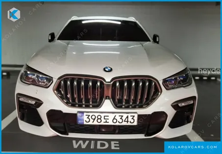 BMW X6 M50I