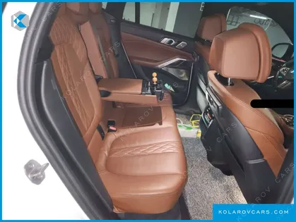 BMW X6 M50I