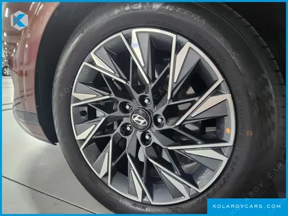 HYUNDAI GRANDEUR 2.5 GASOLINE  2WD