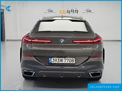 BMW X6 M50I