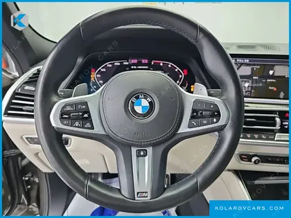 BMW X6 M50I