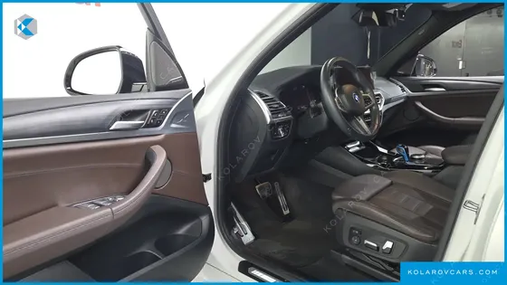 BMW IX3 M SPORTS