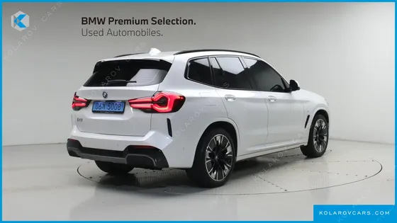 BMW IX3 M SPORTS