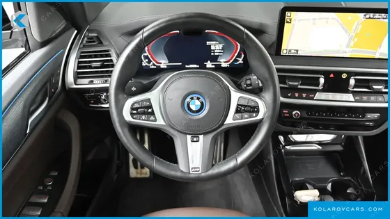 BMW IX3 M SPORTS