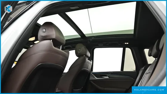 BMW IX3 M SPORTS