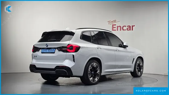 BMW IX3 M SPORTS