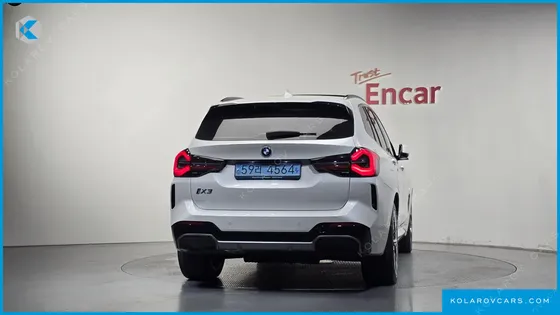 BMW IX3 M SPORTS