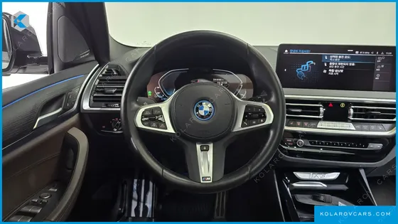 BMW IX3 M SPORTS