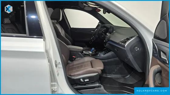 BMW IX3 M SPORTS