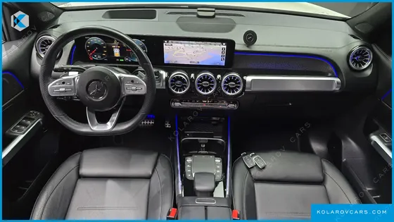 MERCEDES EQB EQB300 4MATIC AMG LINE