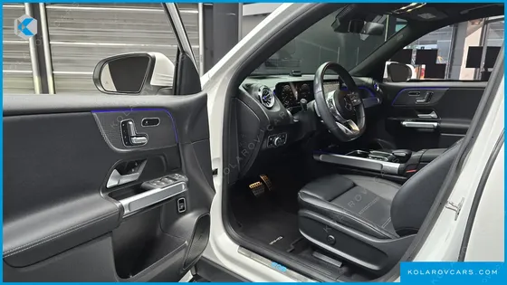 MERCEDES EQB EQB300 4MATIC AMG LINE