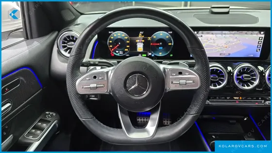 MERCEDES EQB EQB300 4MATIC AMG LINE