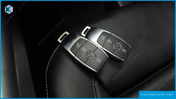 MERCEDES EQB EQB300 4MATIC AMG LINE