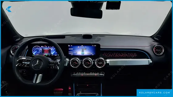 MERCEDES EQB EQB300 4MATIC AMG LINE