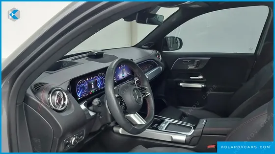 MERCEDES EQB EQB300 4MATIC AMG LINE