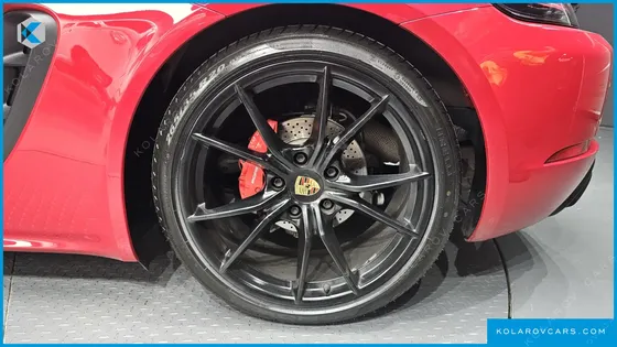 PORSCHE 718 2.5 GTS