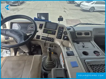 TATA DAEWOO NOBUS MID-SIZE TRUCK ROYAL