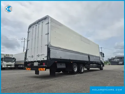 TATA DAEWOO NOBUS MID-SIZE TRUCK ROYAL