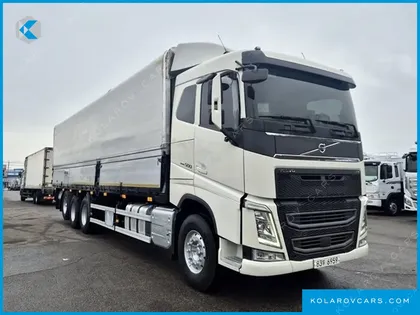 VOLVO CARGO TRUCK 8X4