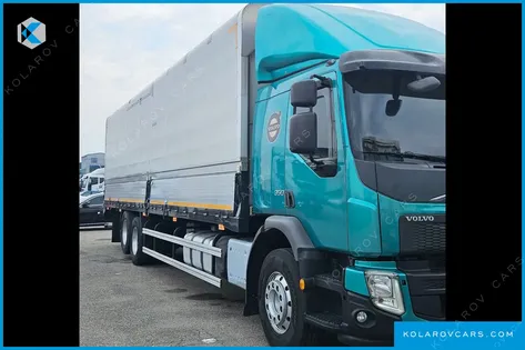 VOLVO CARGO TRUCK 6X2