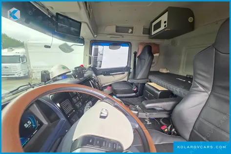 TATA DAEWOO MACKSEN 8X4