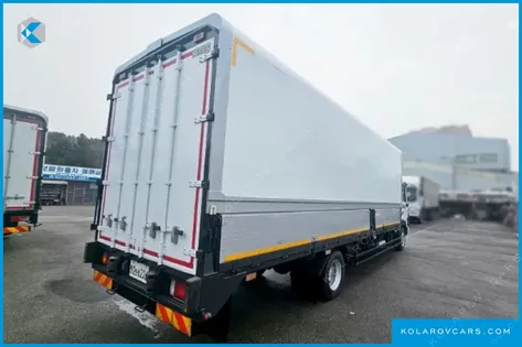HYUNDAI MEGA TRUCK GOLD